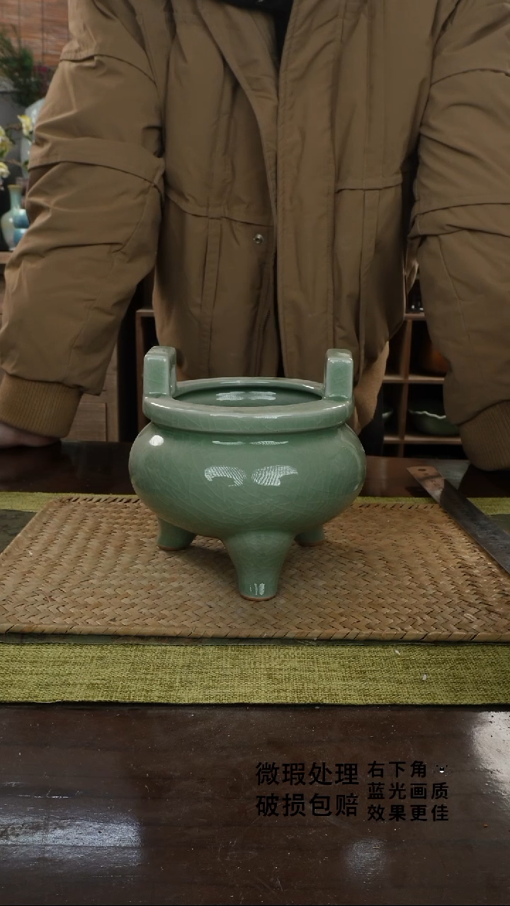 陶瓷双耳香炉A-15