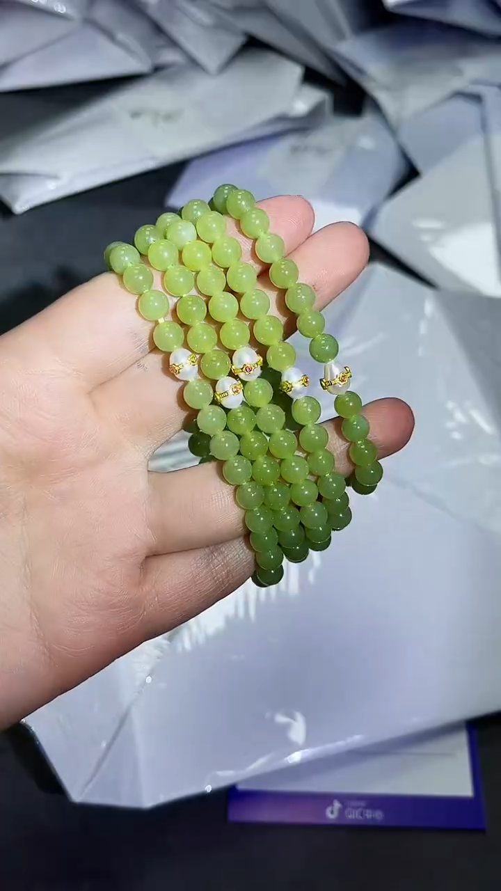 【闪购商品】和田玉手链未镶嵌0212多样性发一  49