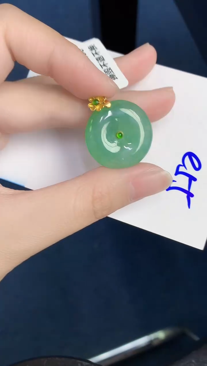 【闪购商品】翡翠颈饰18K金镶嵌000000000