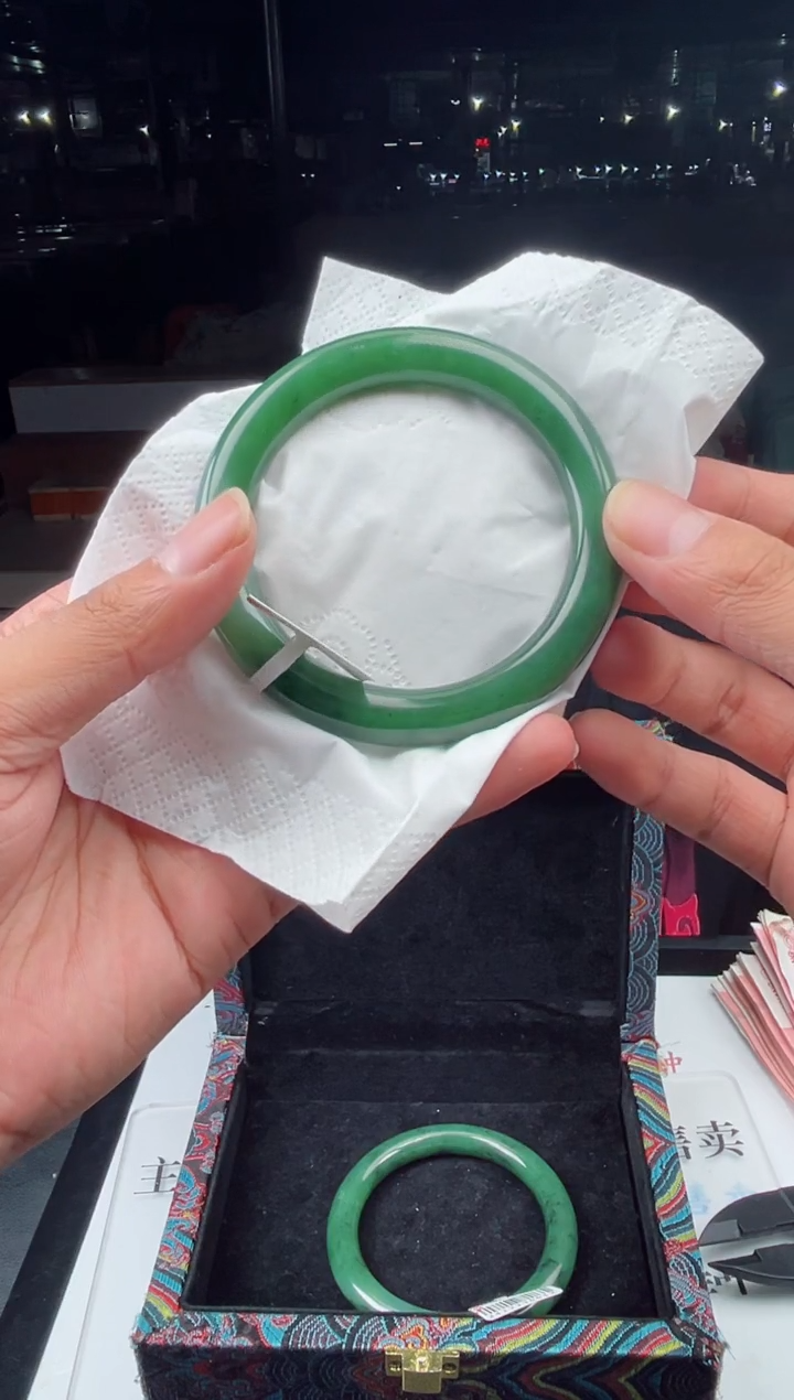 定制和田玉天然和田玉多样性发货发其一