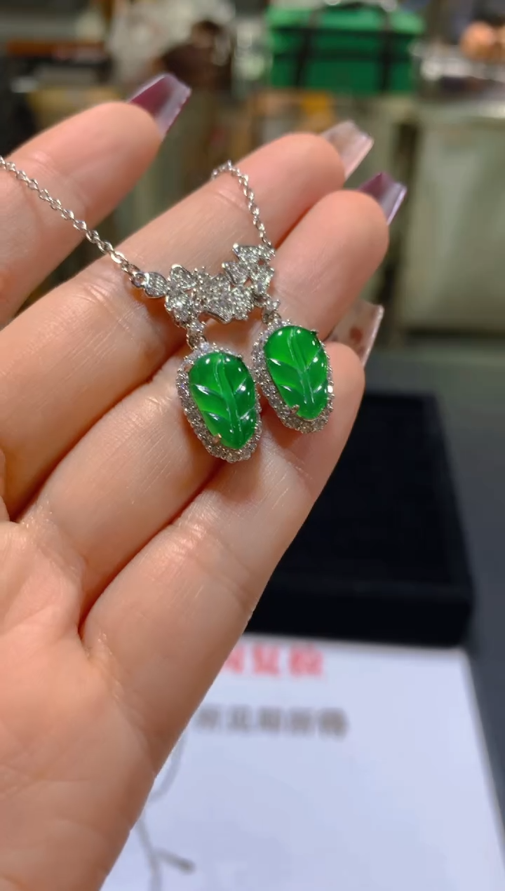 颈饰未镶嵌翡翠多样性发一