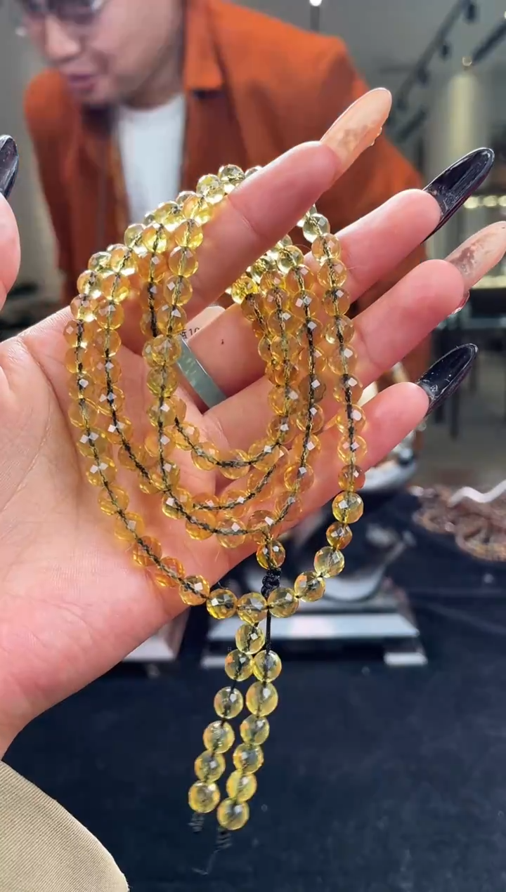 琥珀颈饰未镶嵌缅甸琥珀切工108