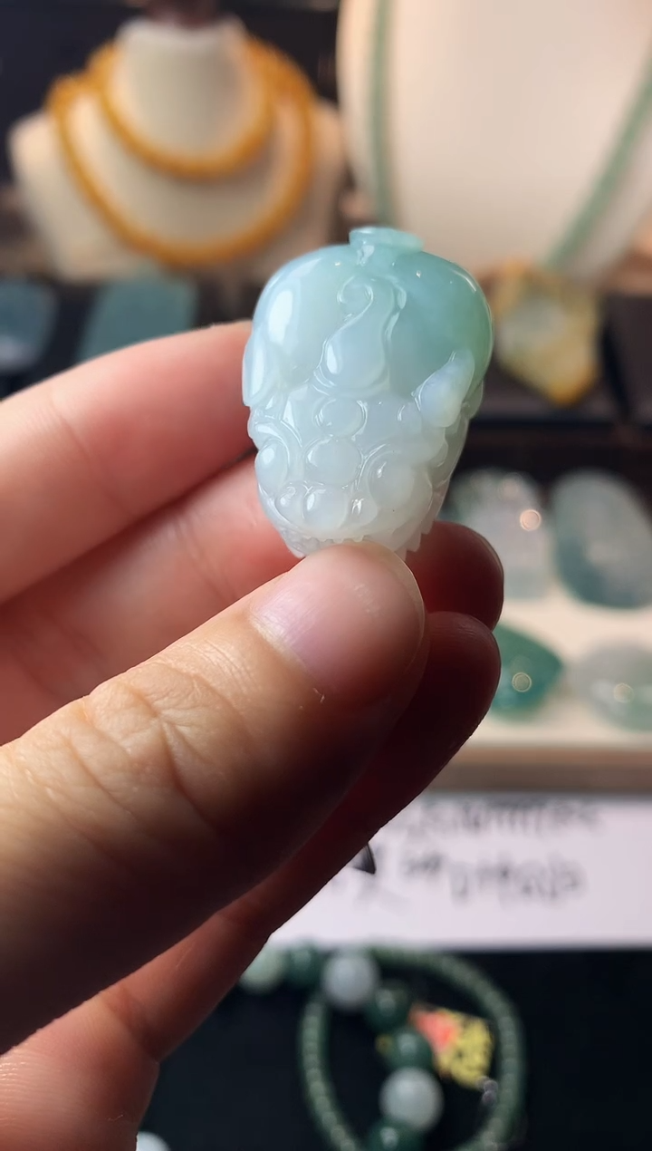 未镶嵌定制翡翠军毛货不退不换