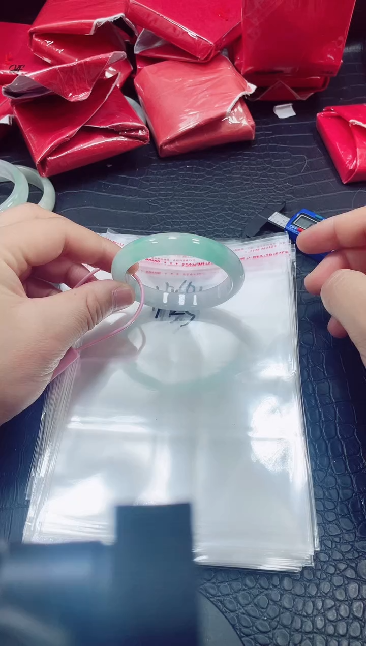 非金属无小哥11号手镯55.8圈口