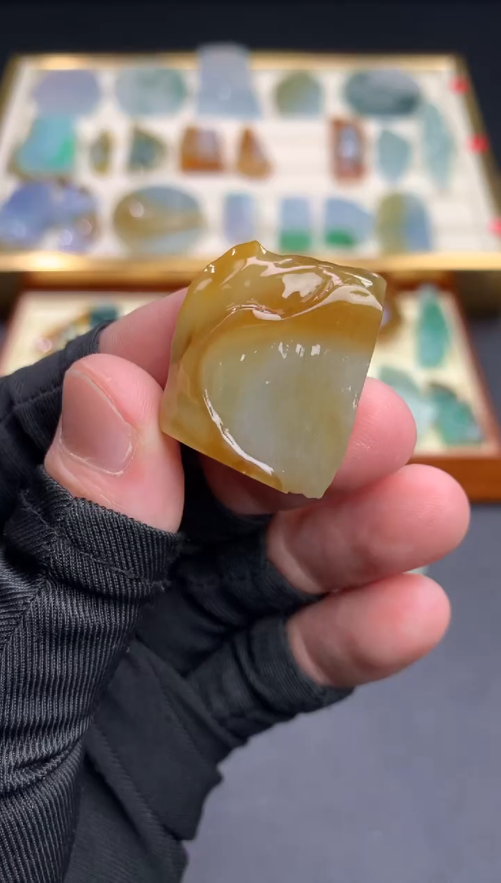 【闪购商品】定制翡翠未镶嵌          