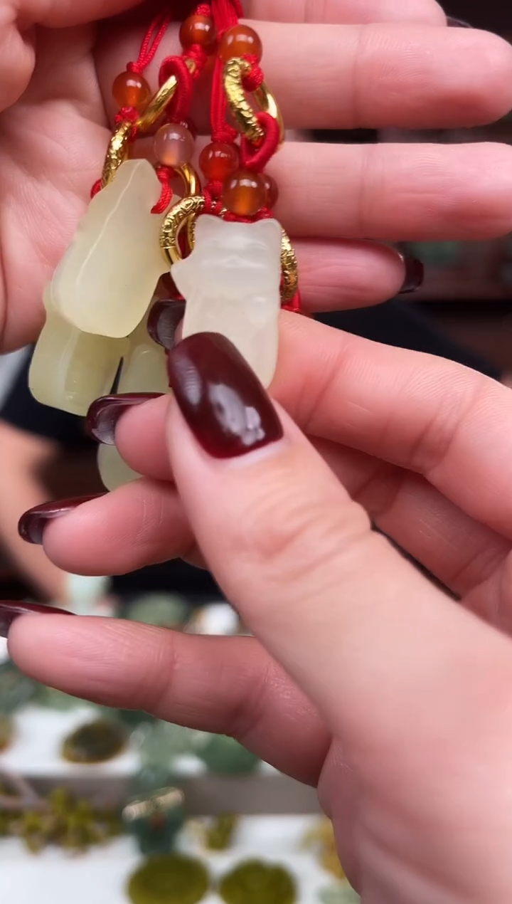 未镶嵌蛇纹石玉颈饰多样性发货拍一发一