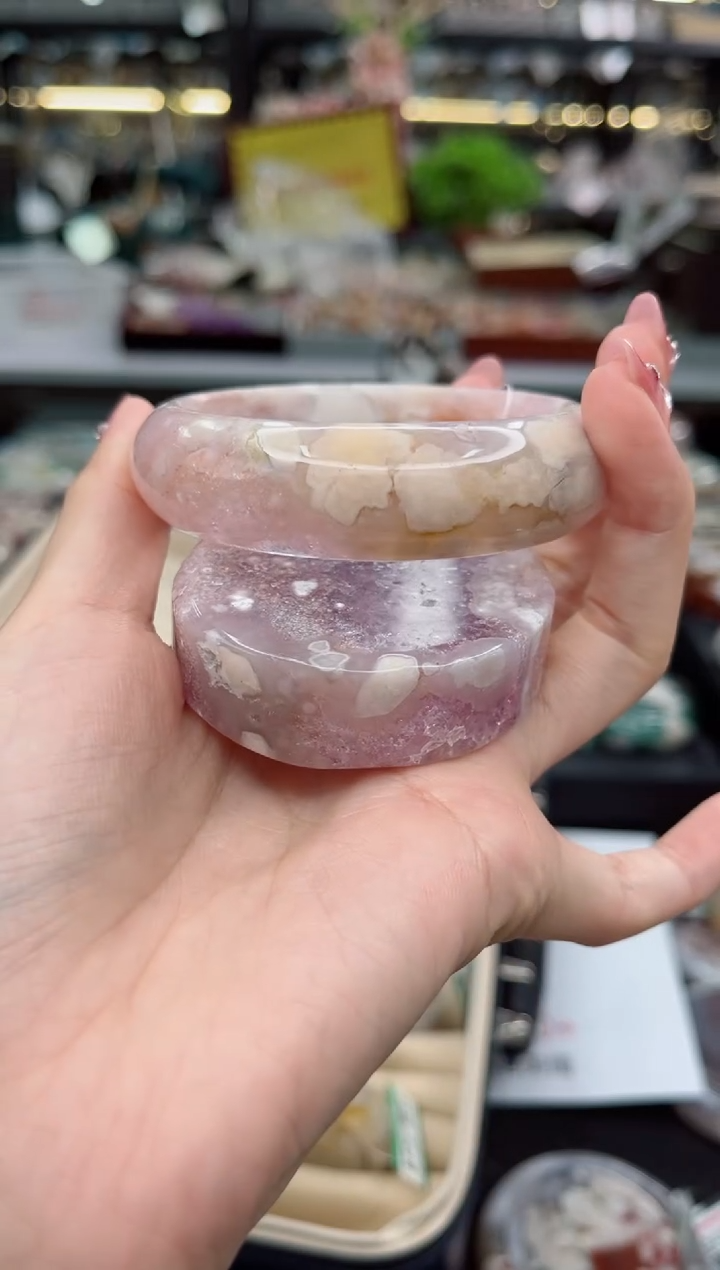 【闪购商品】石英质玉手镯未镶嵌57圈口（赠品镯心）S91561