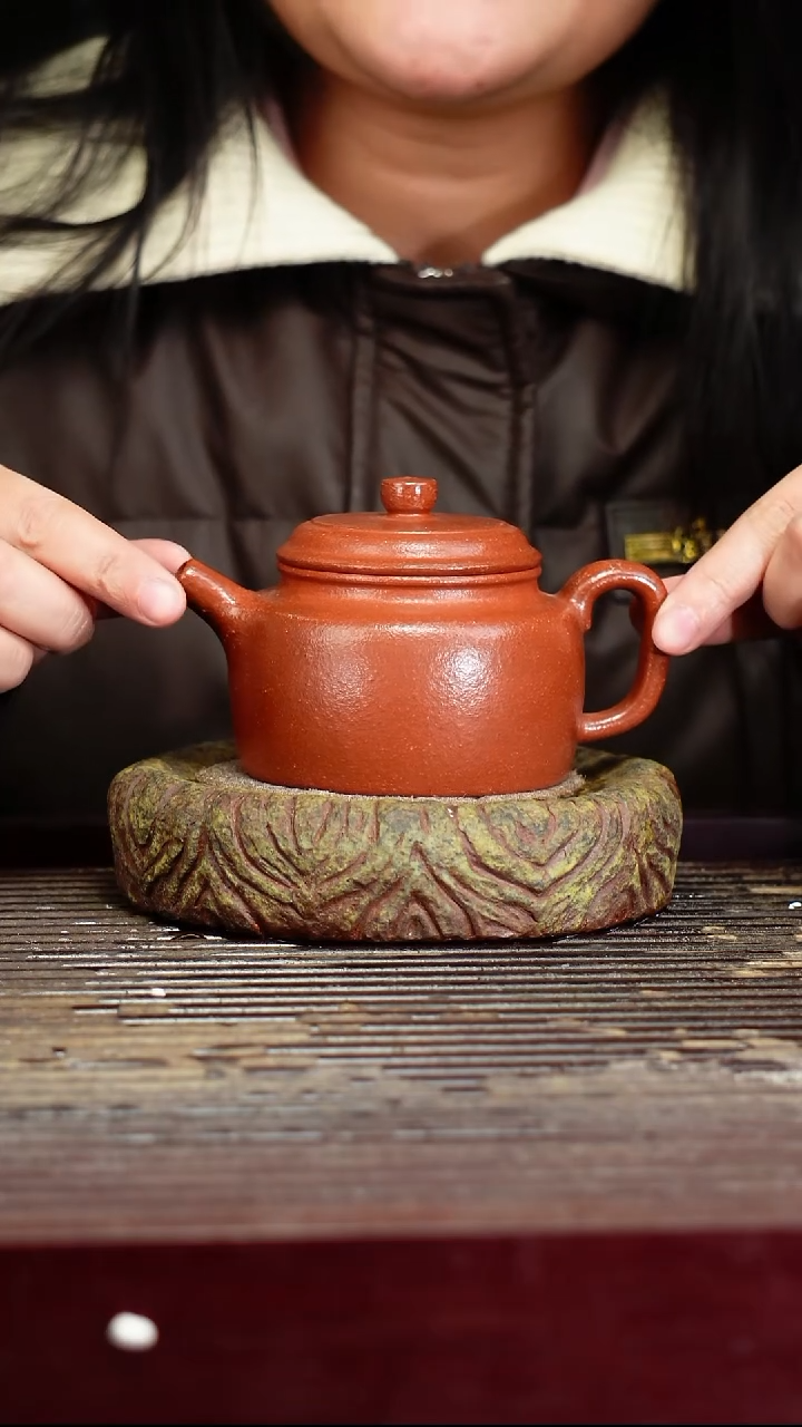 宜兴原矿紫砂壶茶壶宜兴原矿紫砂壶茶壶220C