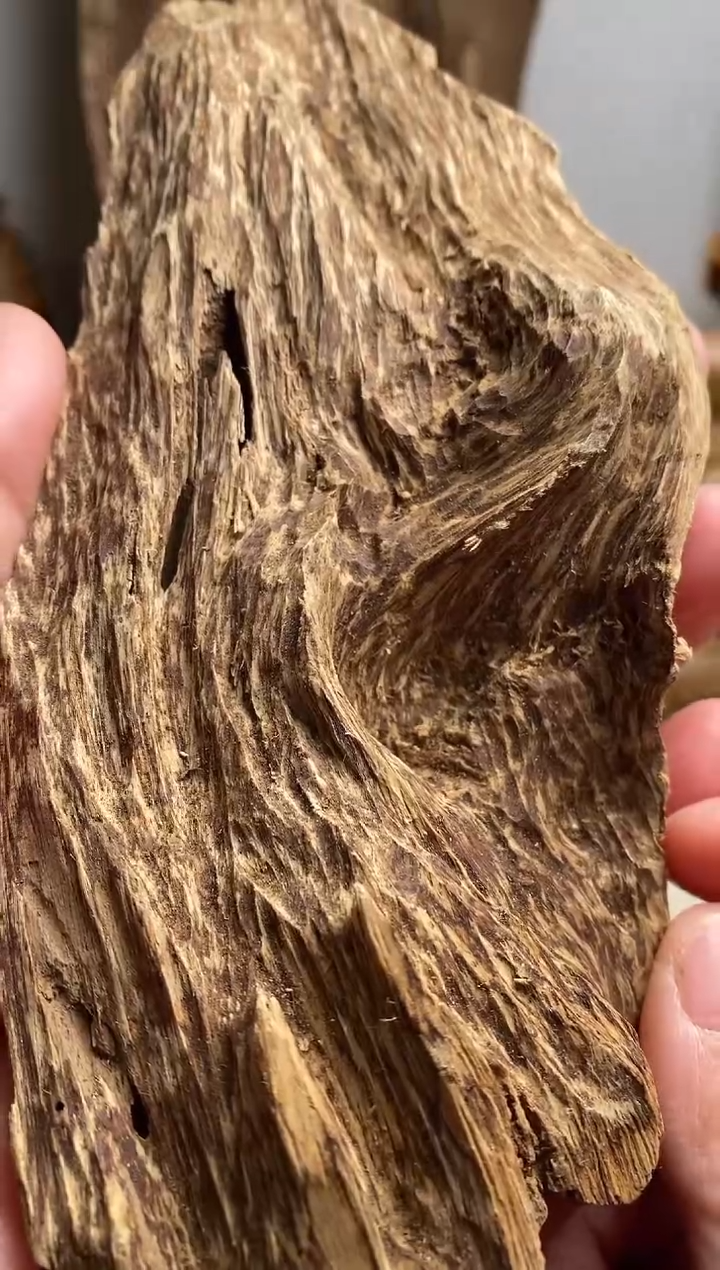 【闪购商品】沉香手把件马泥涝沉香原料