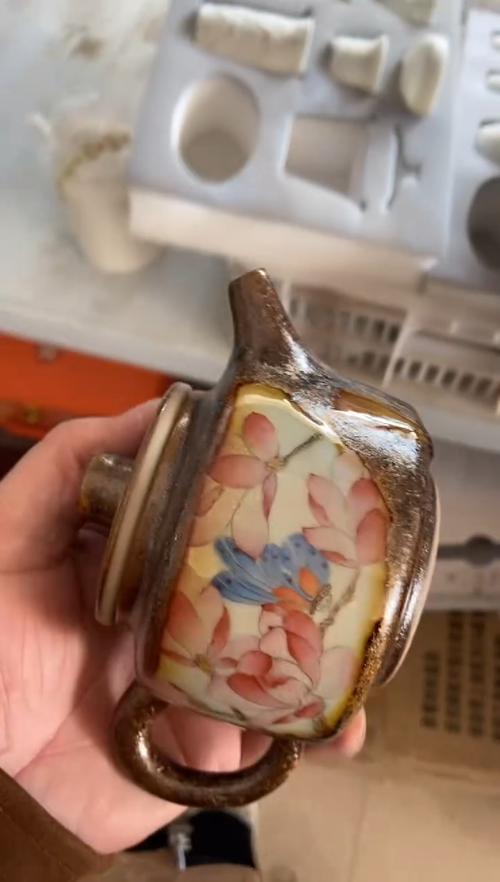 杯无运费险有瑕疵的摄影的产品有使用过的痕迹有点脏介意勿拍