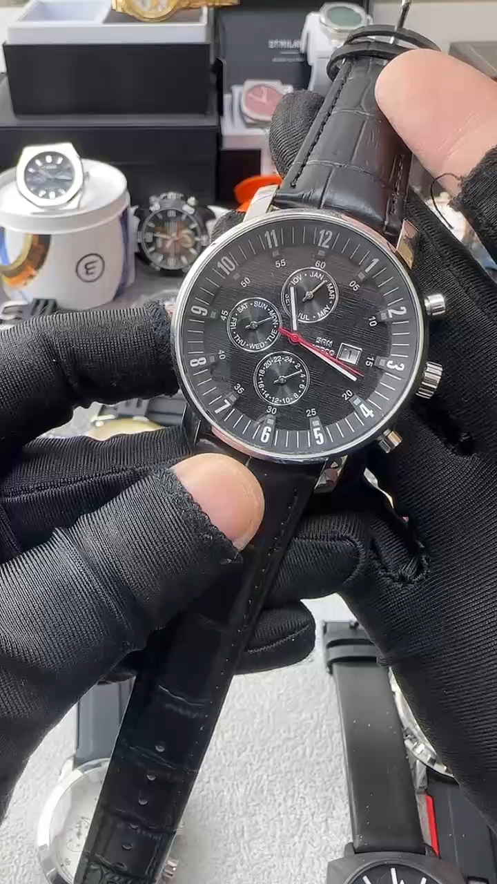 石英机芯锻造碳钢国产男士腕表