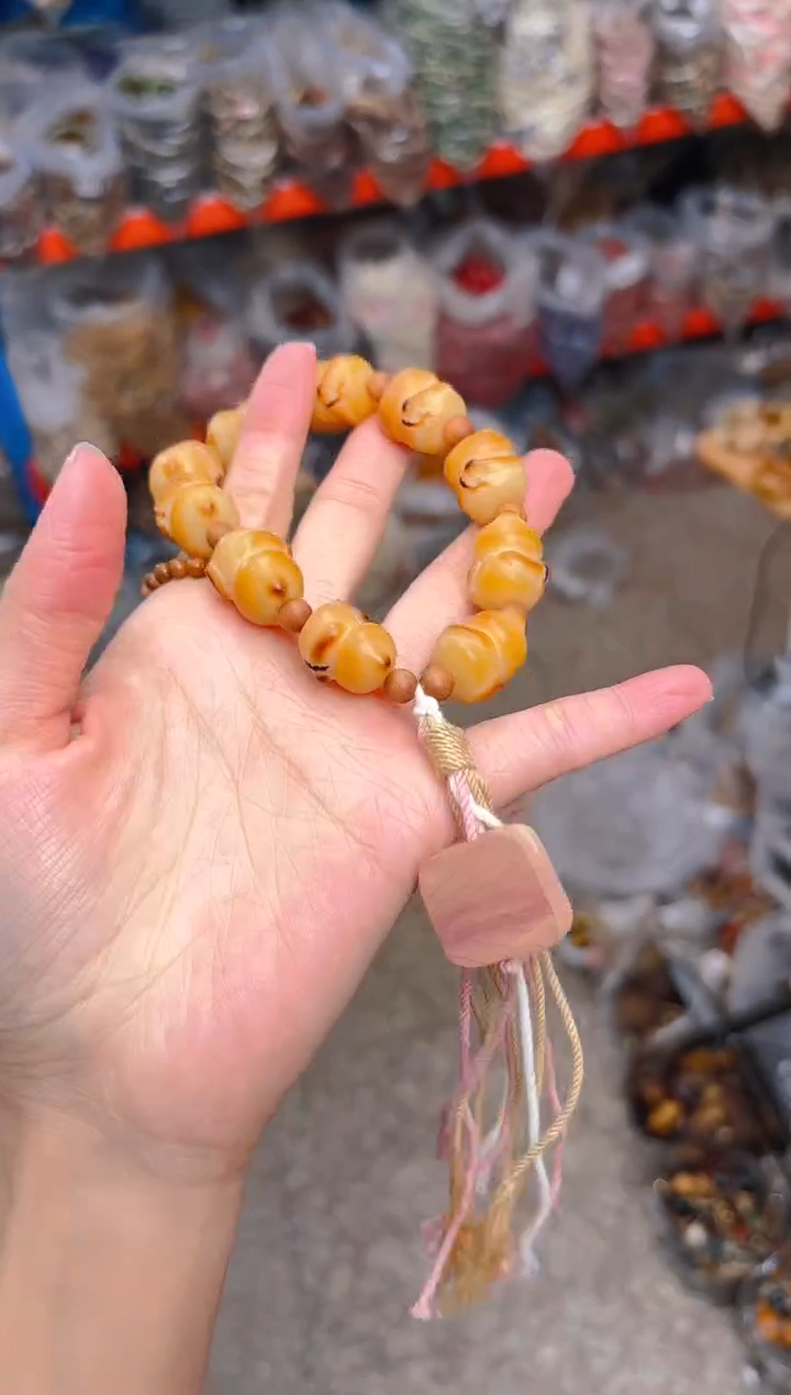 吊坠菩提根/象牙果E19  E19   猫