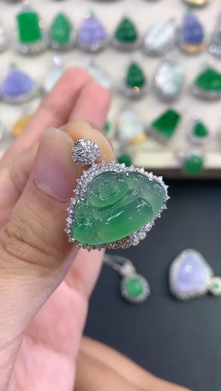 翡翠18K金镶嵌吊坠(不含链)B135   