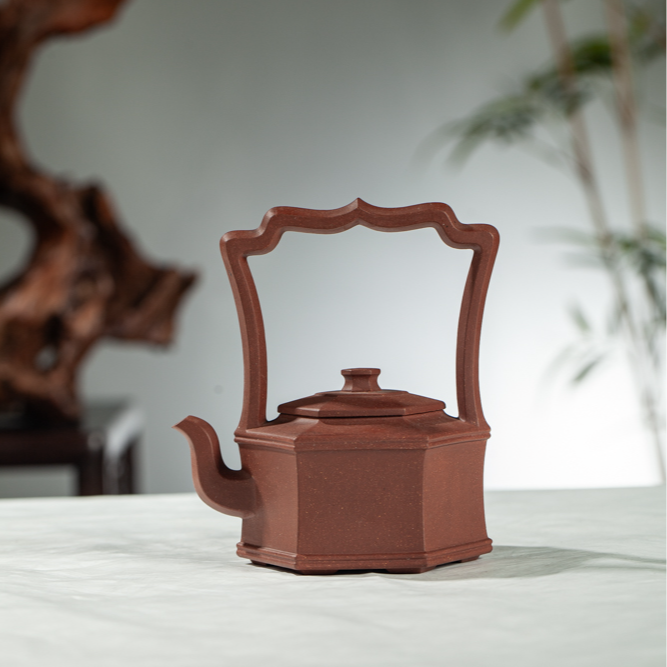 六方翰林，彰显文雅。闲情逸致，泡茶品茶。半手工，原矿降坡泥。