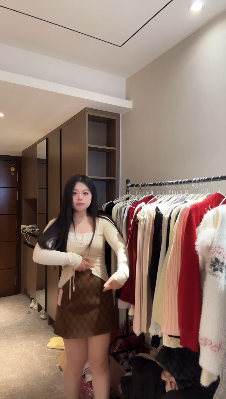 咖色格子裙短裙半裙 xl