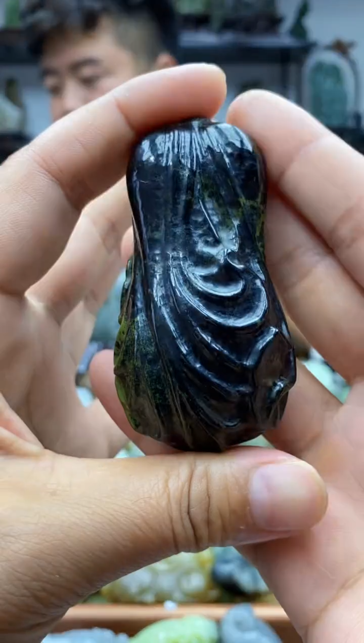 和田玉未镶嵌把件1