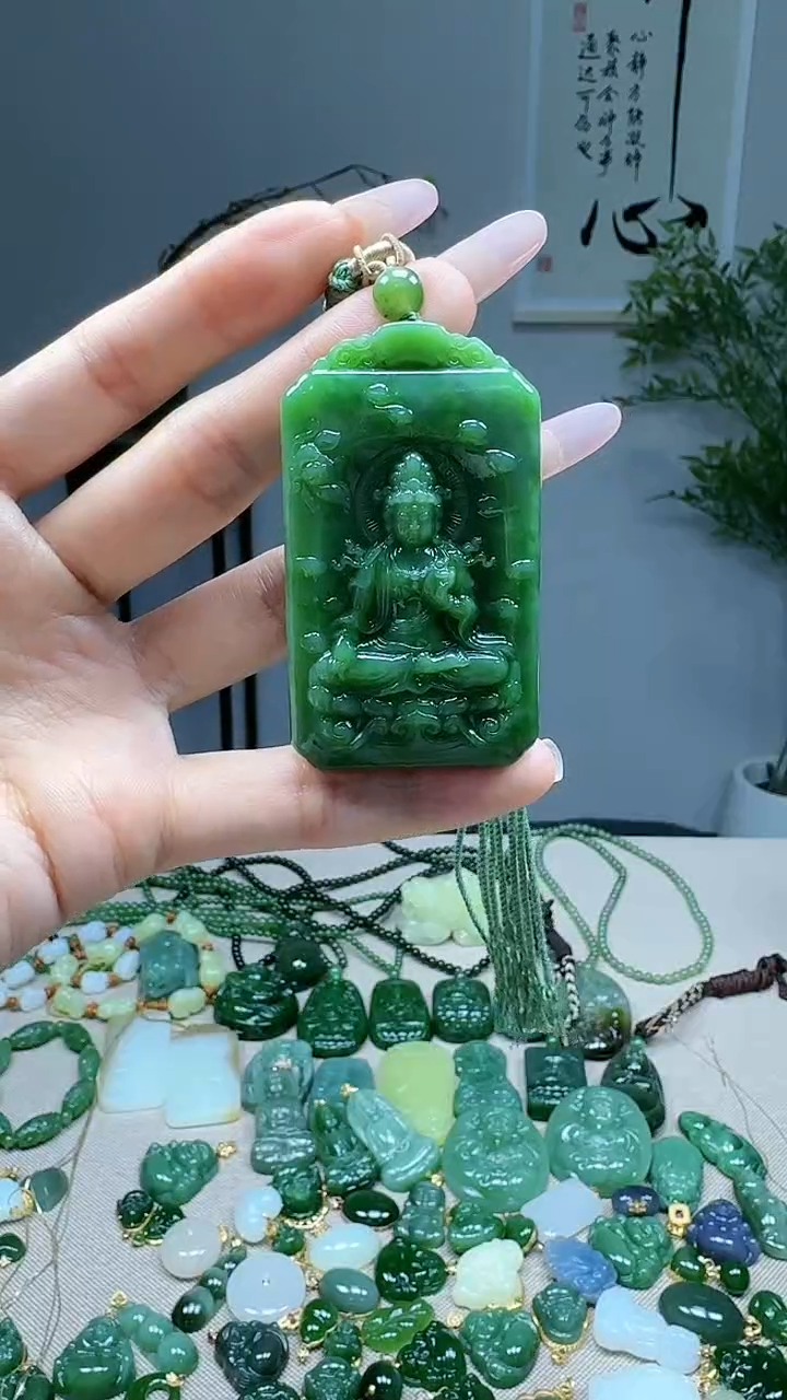 未镶嵌和田玉挂件1