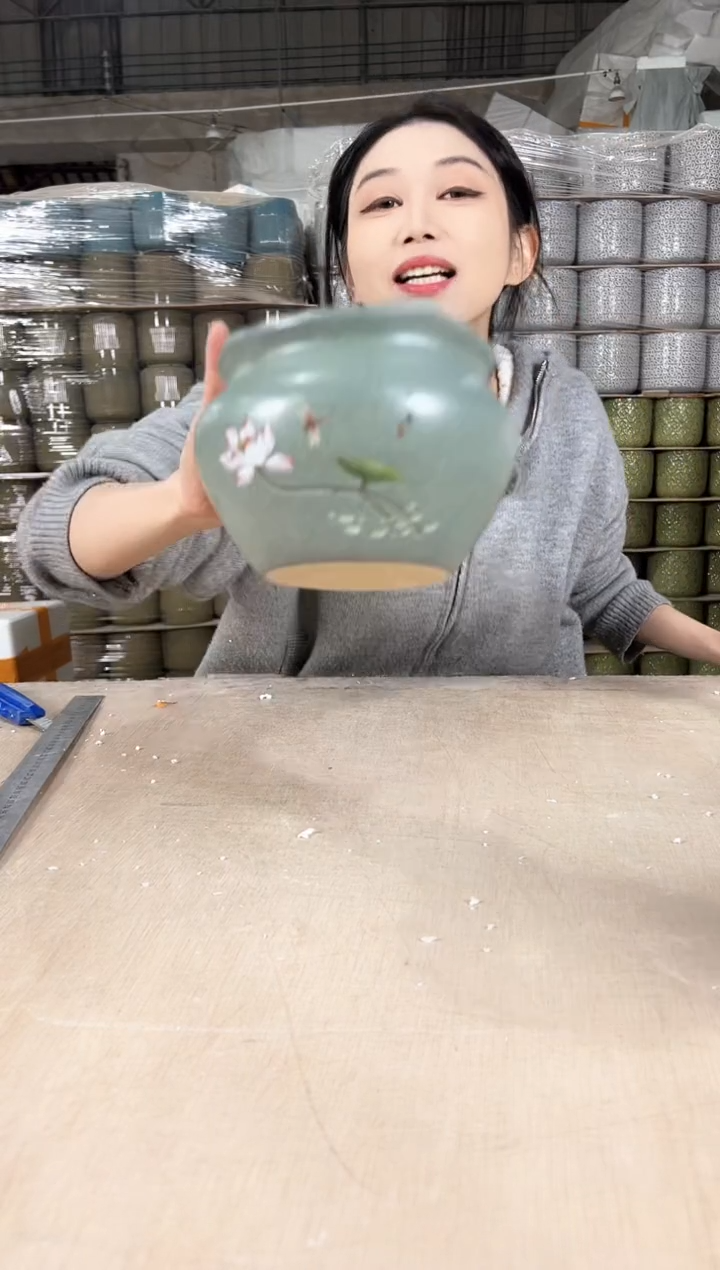【闪购商品】陶瓷荷口深绿荷花小13x11