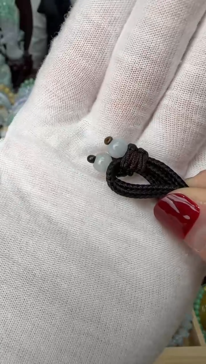 未镶嵌挂件翡翠吊坠