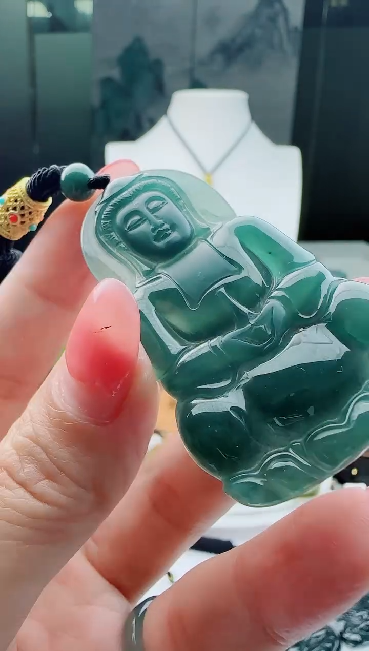 【闪购商品】翡翠颈饰未镶嵌多样性随机一件发货