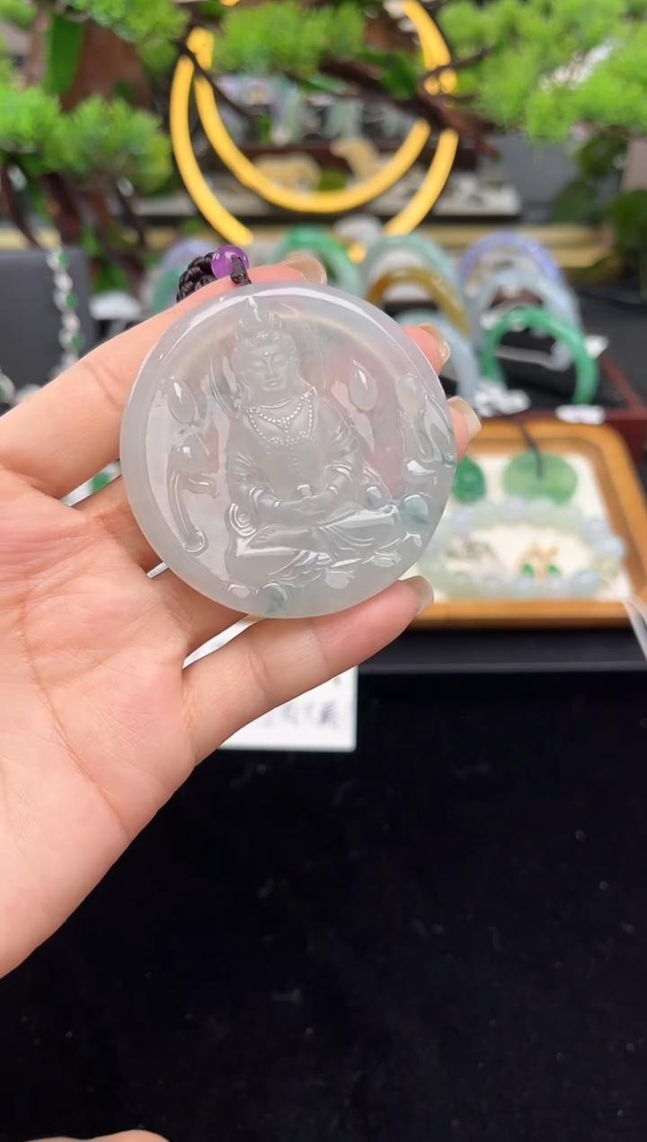 颈饰未镶嵌翡翠吊坠