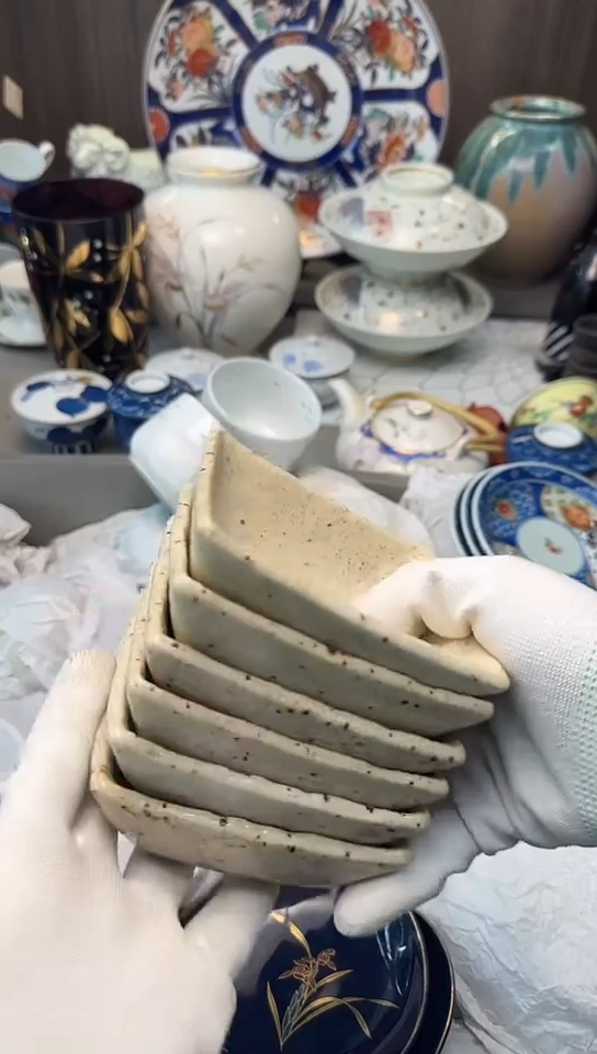 【闪购商品】碟中古回流瓷器大全