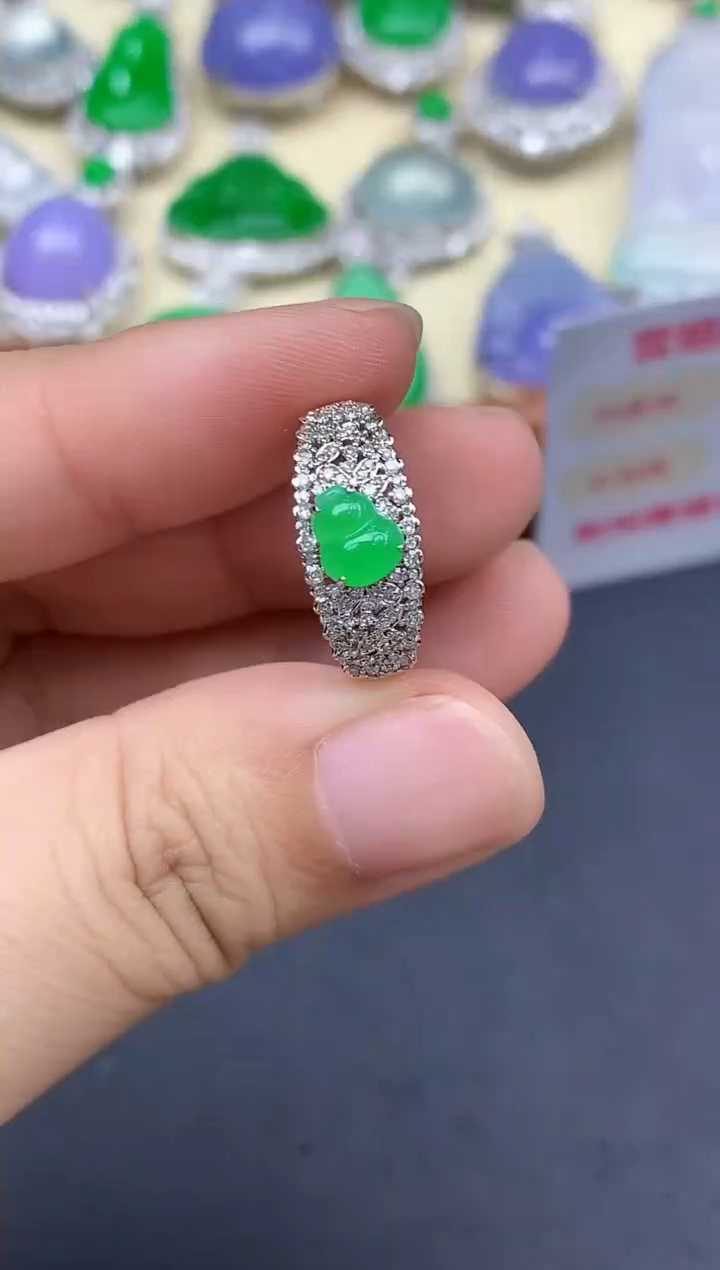 18K金镶嵌戒指翡翠434-中国好珍宝