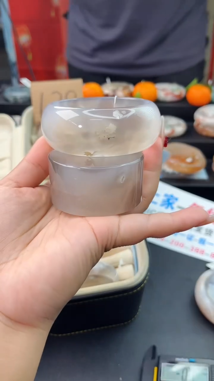 【闪购商品】石英质玉手镯未镶嵌赠送镯心（58圈口）