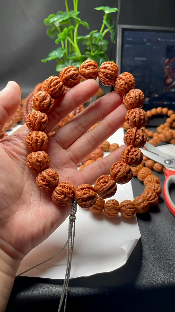 【闪购商品】文玩核桃手串门头沟京八棱