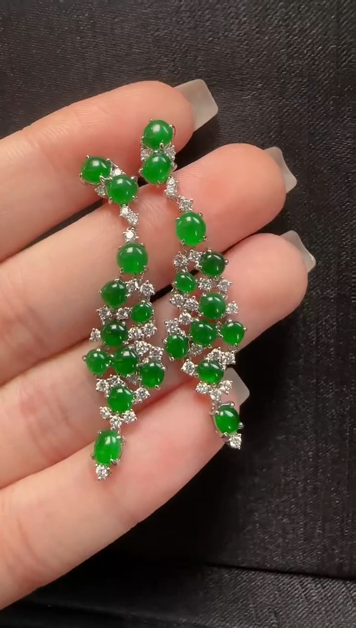 翡翠18K金镶嵌耳饰940蛋面一对