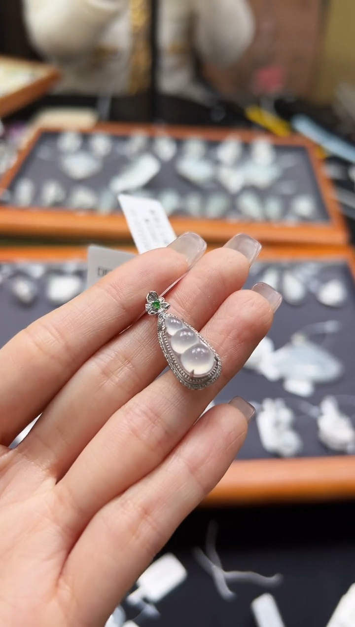 【闪购商品】翡翠颈饰18K金镶嵌DFZ0215-36