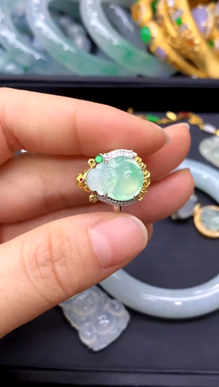18K金镶嵌戒指翡翠404-中国好珍宝