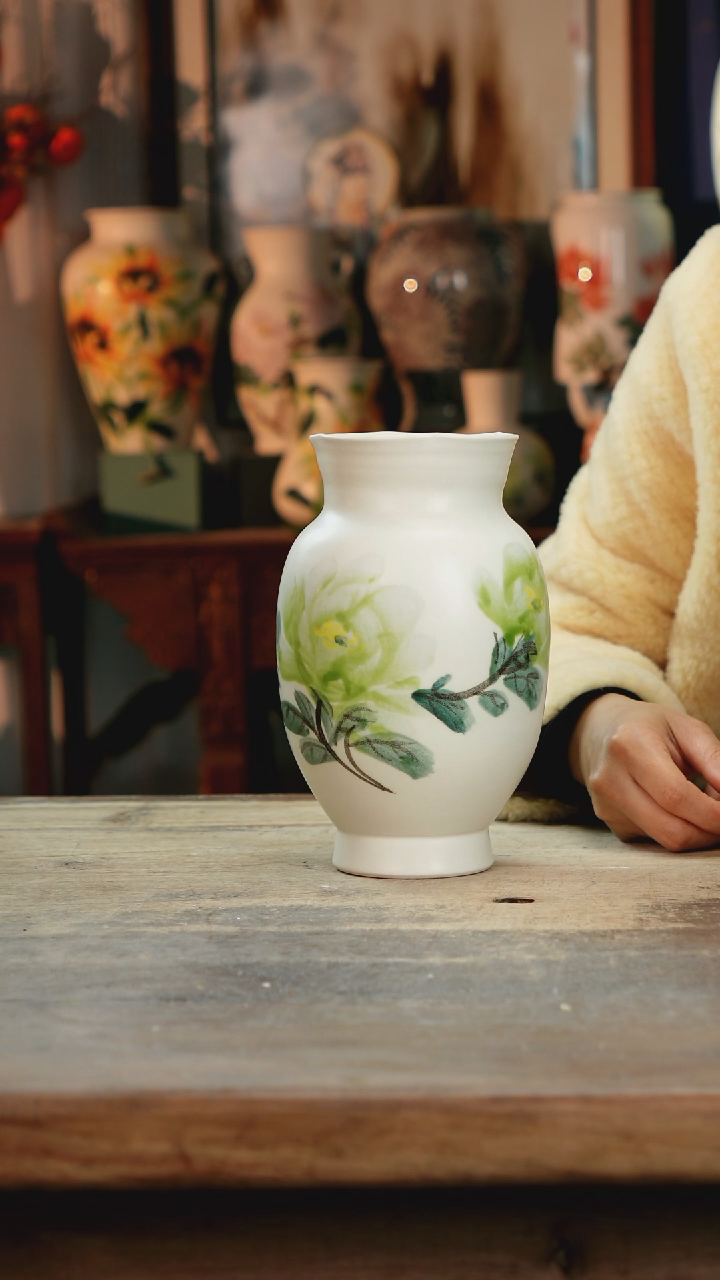 【闪购商品】瓷片景德镇纯手工釉下彩精品花瓶