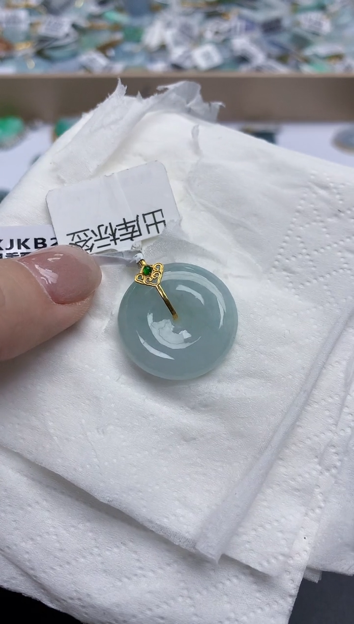 【闪购商品】翡翠颈饰18K金镶嵌天然缅甸翡翠A货