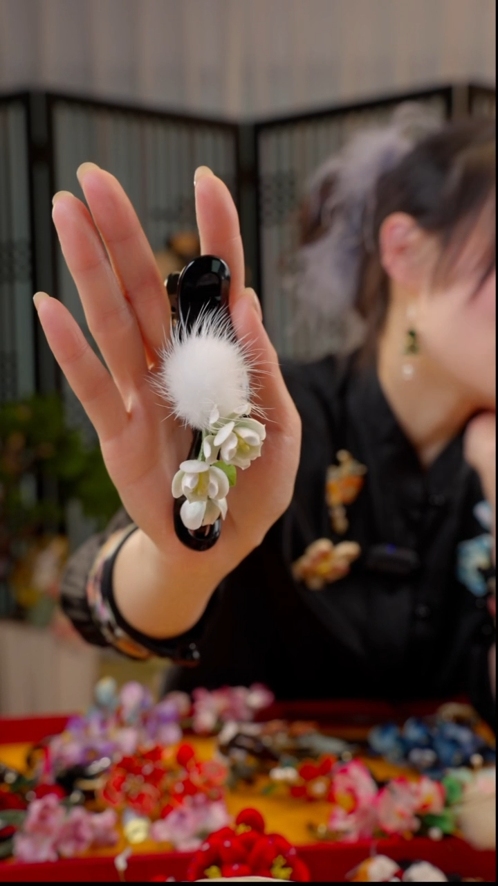 刺绣汤***祺非遗苏绣饰品