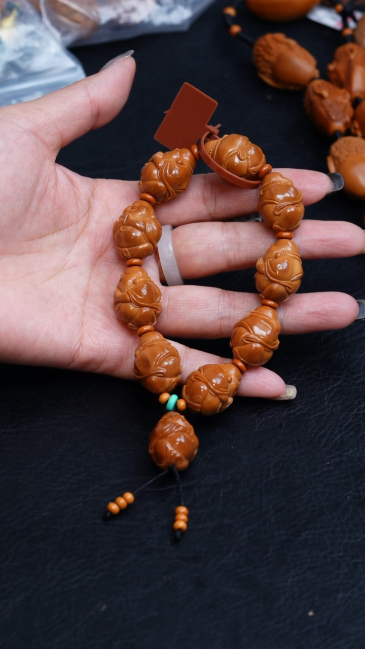【闪购商品】橄榄核手串/手链18八宝弥勒