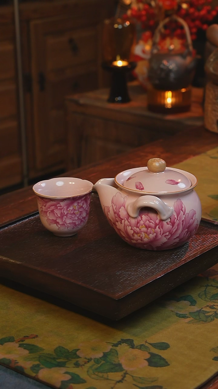 【闪购商品】瓷片一壶一杯-----------