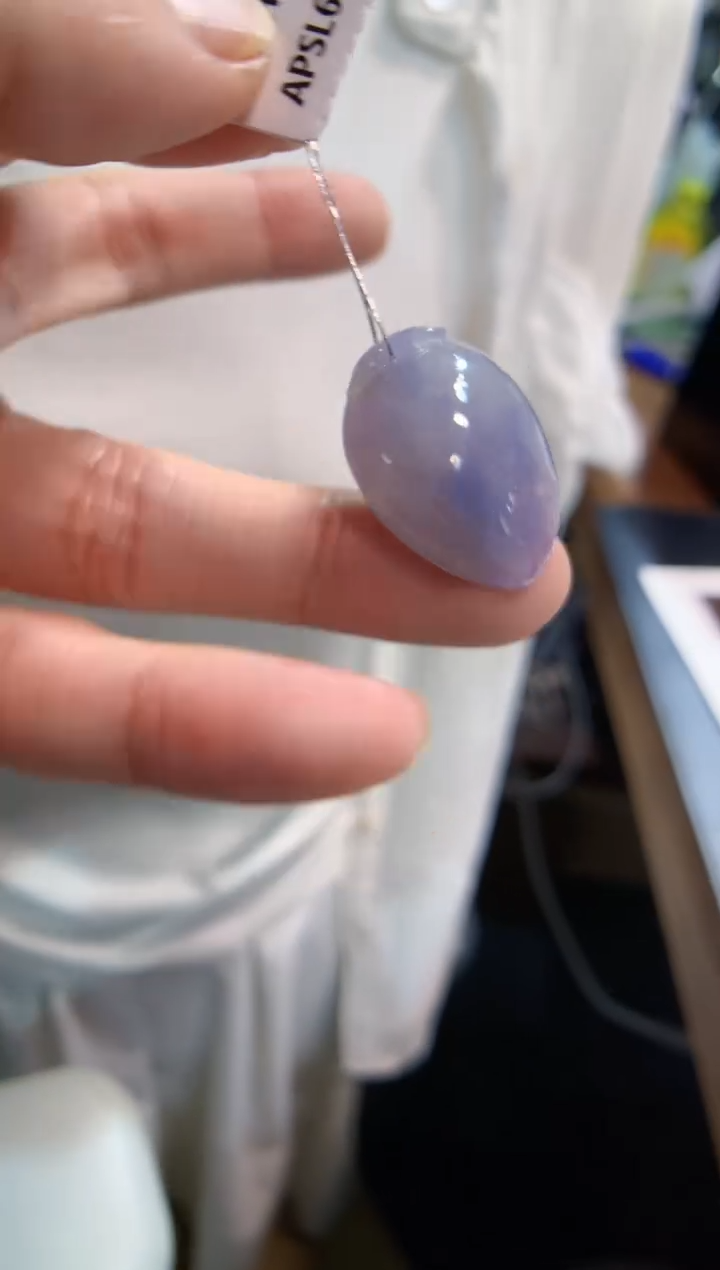 颈饰未镶嵌翡翠桃子