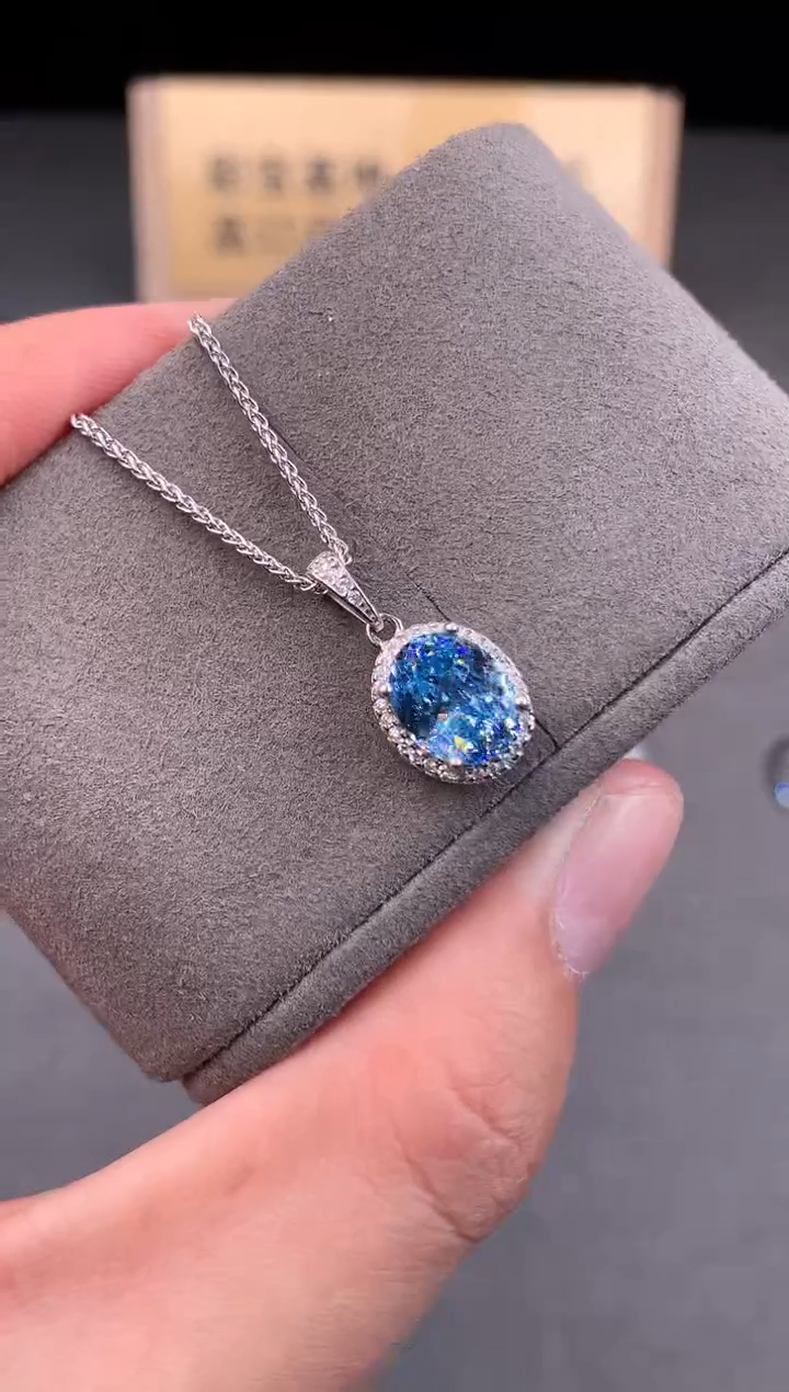 银S925镶嵌颈饰海蓝宝石2222