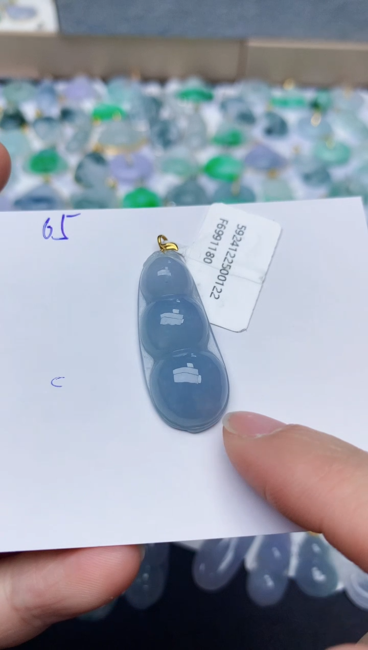 【闪购商品】翡翠颈饰18K金镶嵌天然翡翠A货    