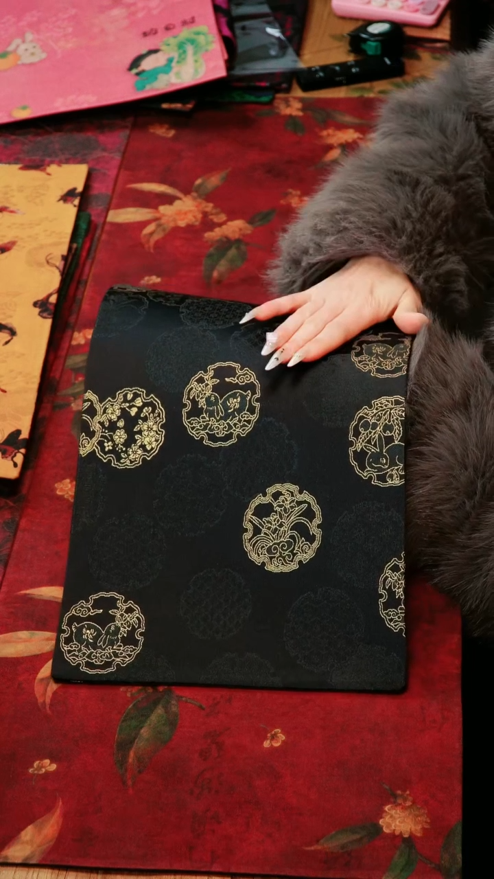 【闪购商品】摆件别具一阁布艺尺寸50+24