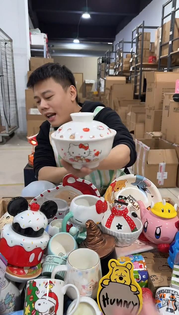 瓷片原盒kt猫带盖泡面碗