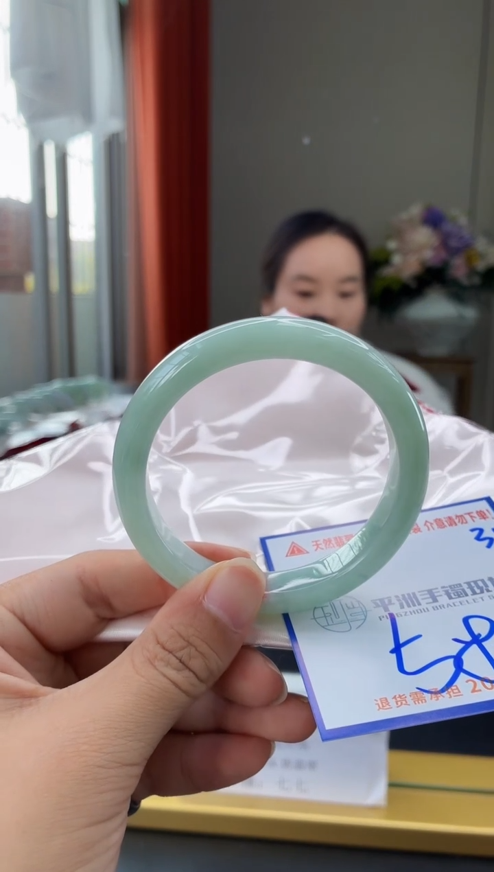 未镶嵌手镯翡翠11111111111111111111111111
