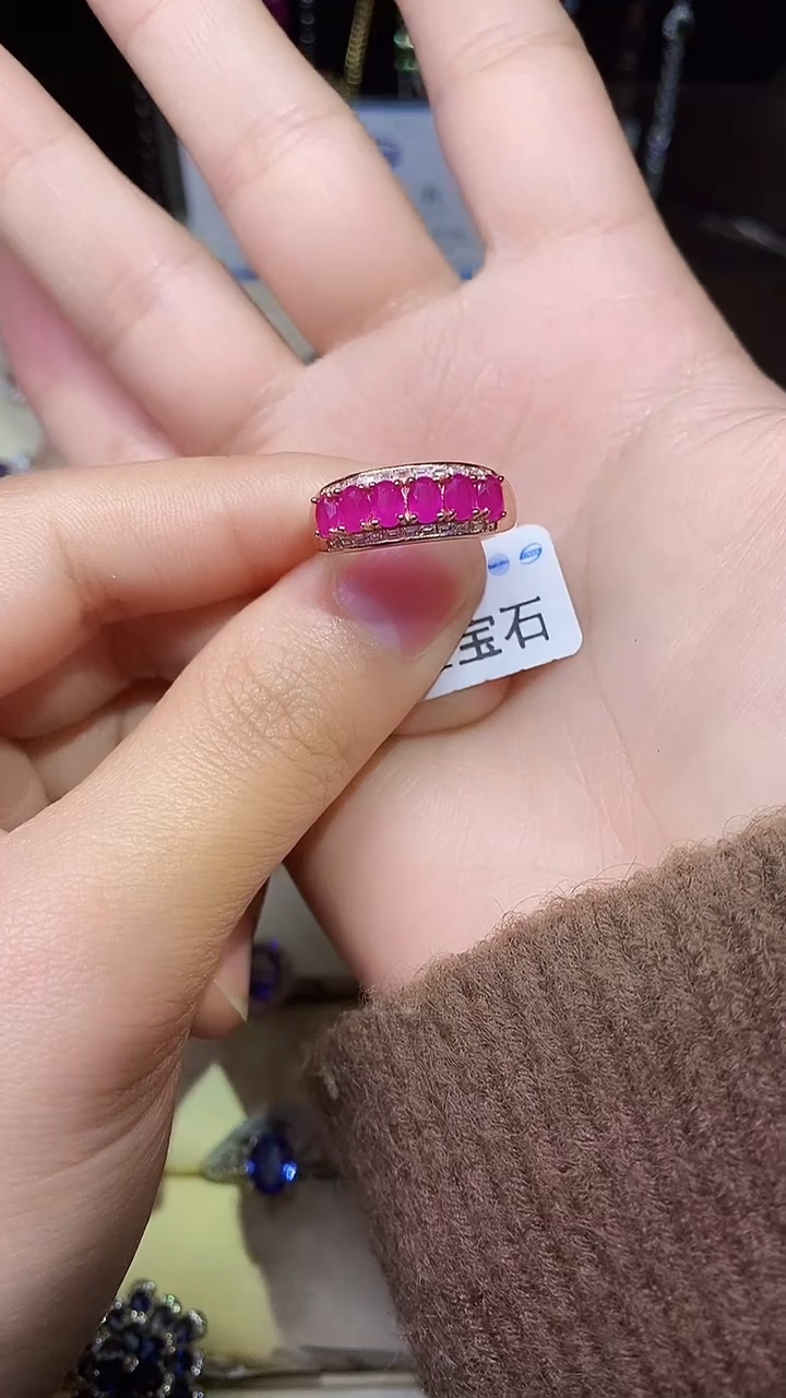 【闪购商品】红宝石戒指银S925镶嵌.........