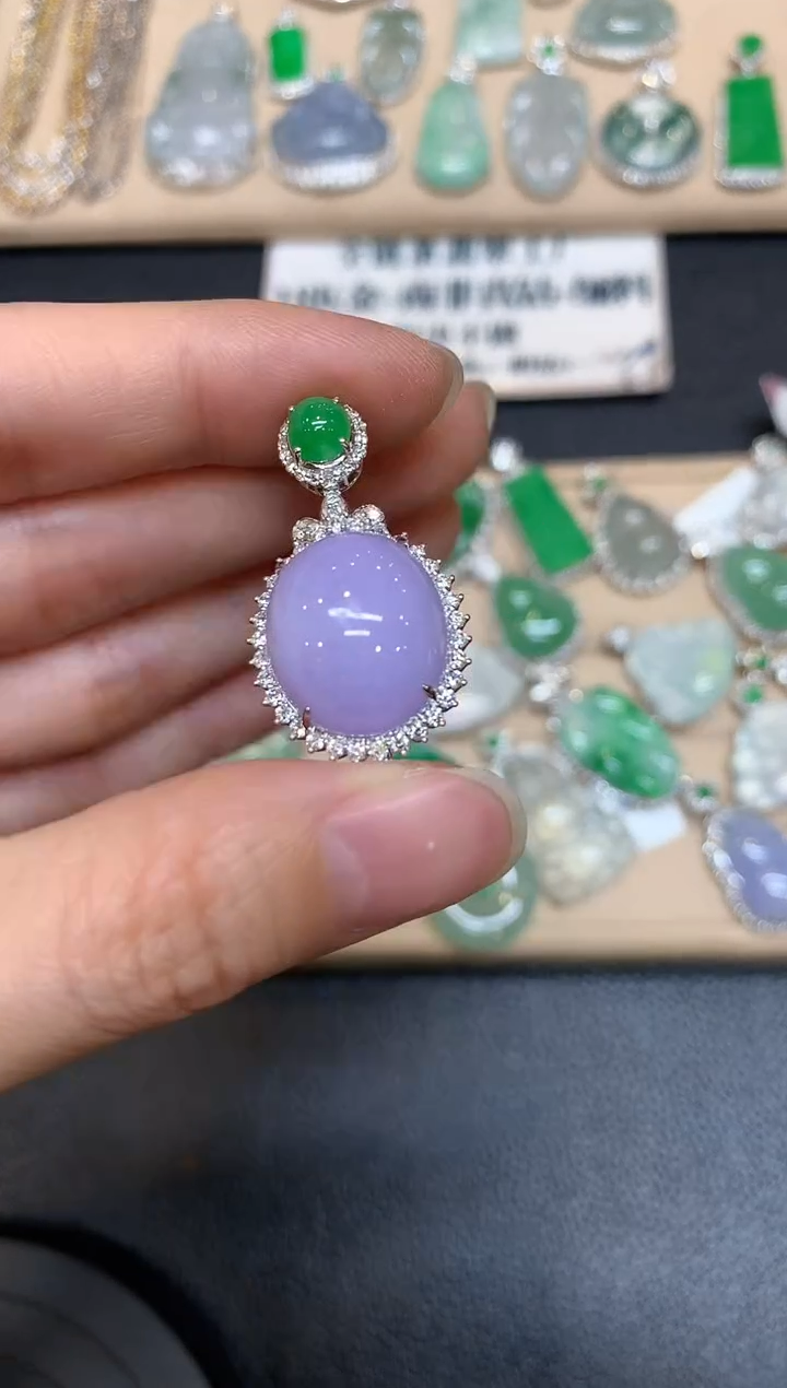 【闪购商品】翡翠颈饰18K金镶嵌【无服务费