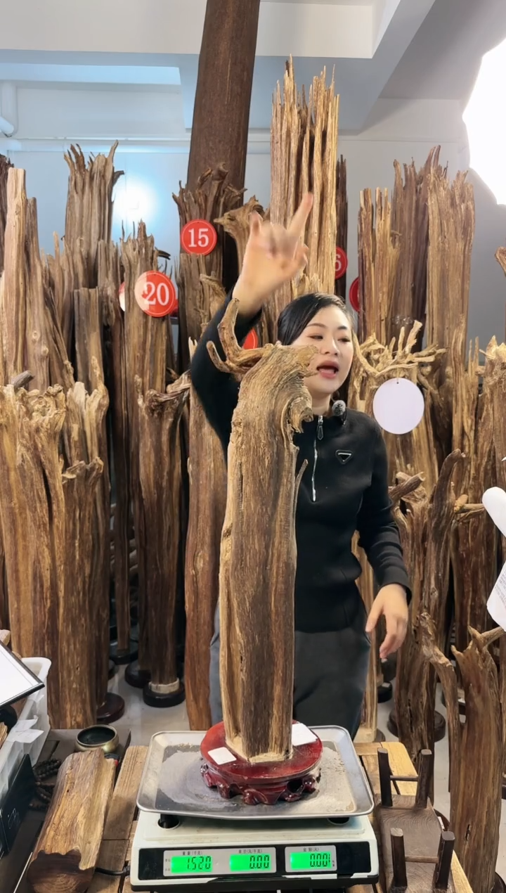 【闪购商品】沉香摆件沉香摆件多样性发一件5