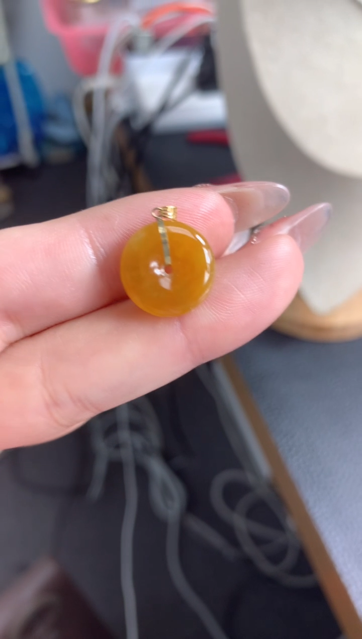 【闪购商品】翡翠颈饰18K金镶嵌48小时鉴赏期