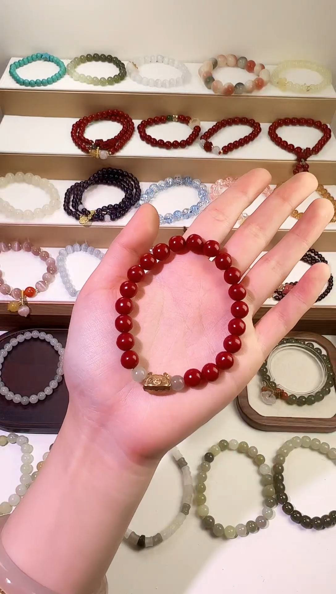 【闪购商品】石英质玉手串未镶嵌小鹿朱砂手串