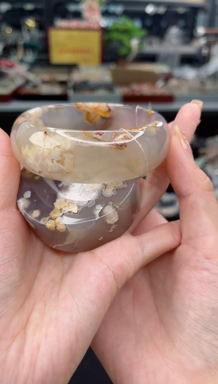 【闪购商品】石英质玉手镯未镶嵌61圈口（赠品镯心）6563209