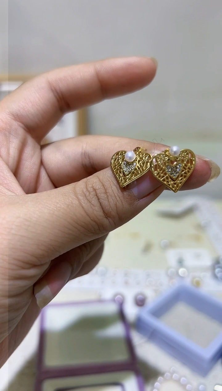 【闪购商品】淡水珍珠耳钉银S925镶嵌36淡水珍珠38.88